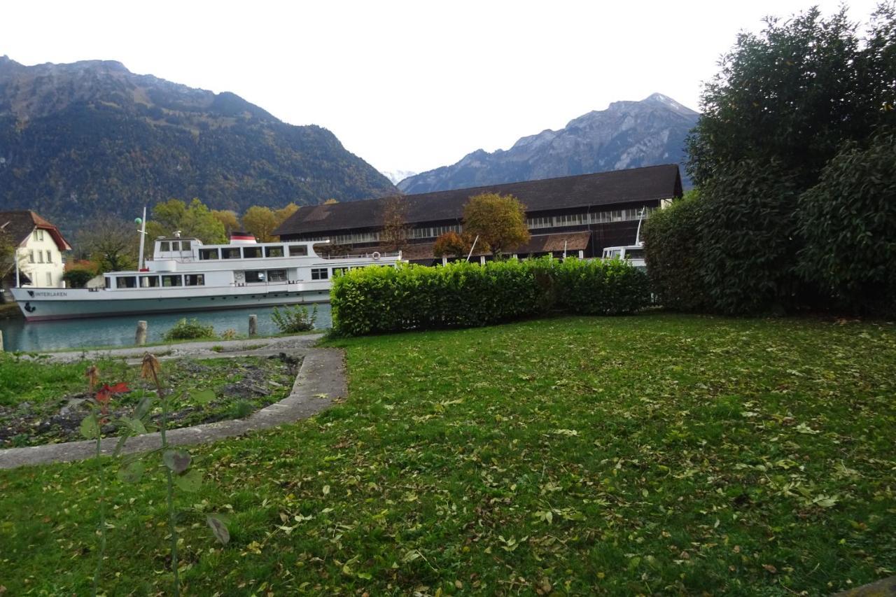Aare 1 *